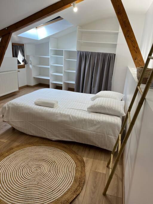 Petite Maison De Ville Au Calme Brie-Comte-Robert Ngoại thất bức ảnh